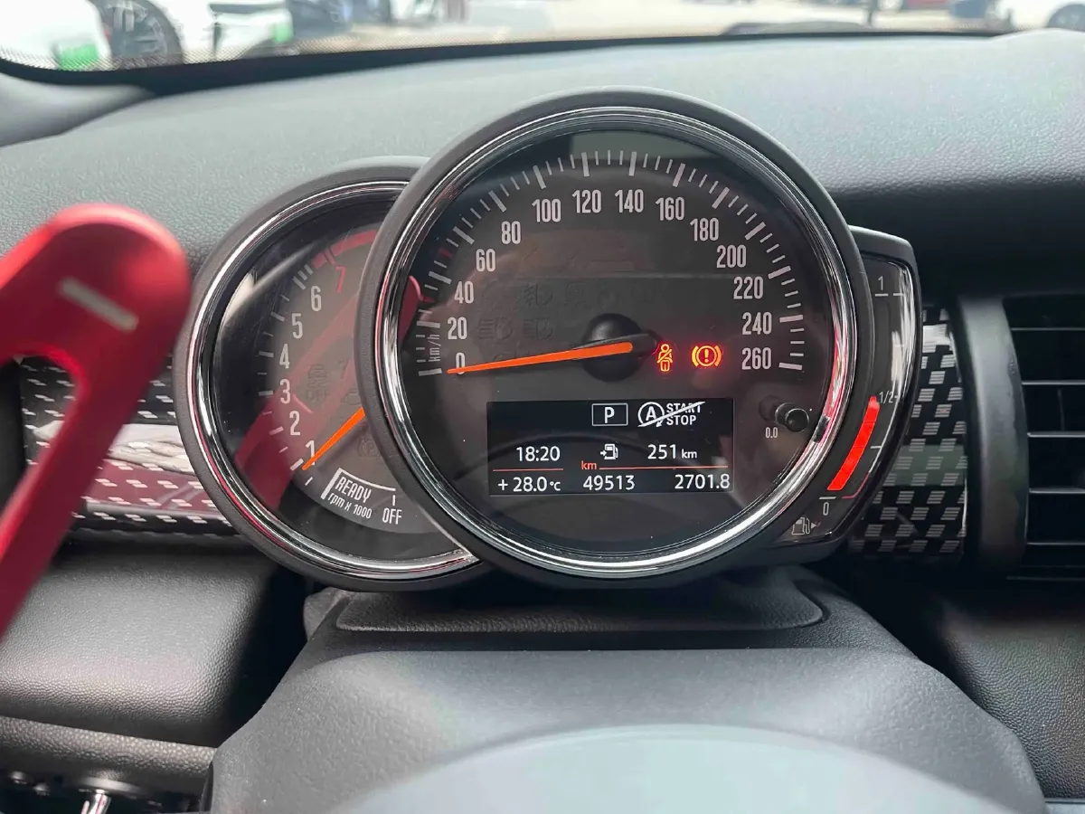 2019 MINI MINI 2.0T 192HP L4 7DCT,autocango,china used car exporter,china ev exporter,chinese used car exporter,chinese used ev exporter