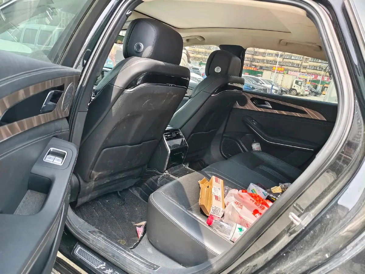 2020 HongQi H9 2.0T 252HP L4 7DCT,autocango,china used car exporter,china ev exporter,chinese used car exporter,chinese used ev exporter