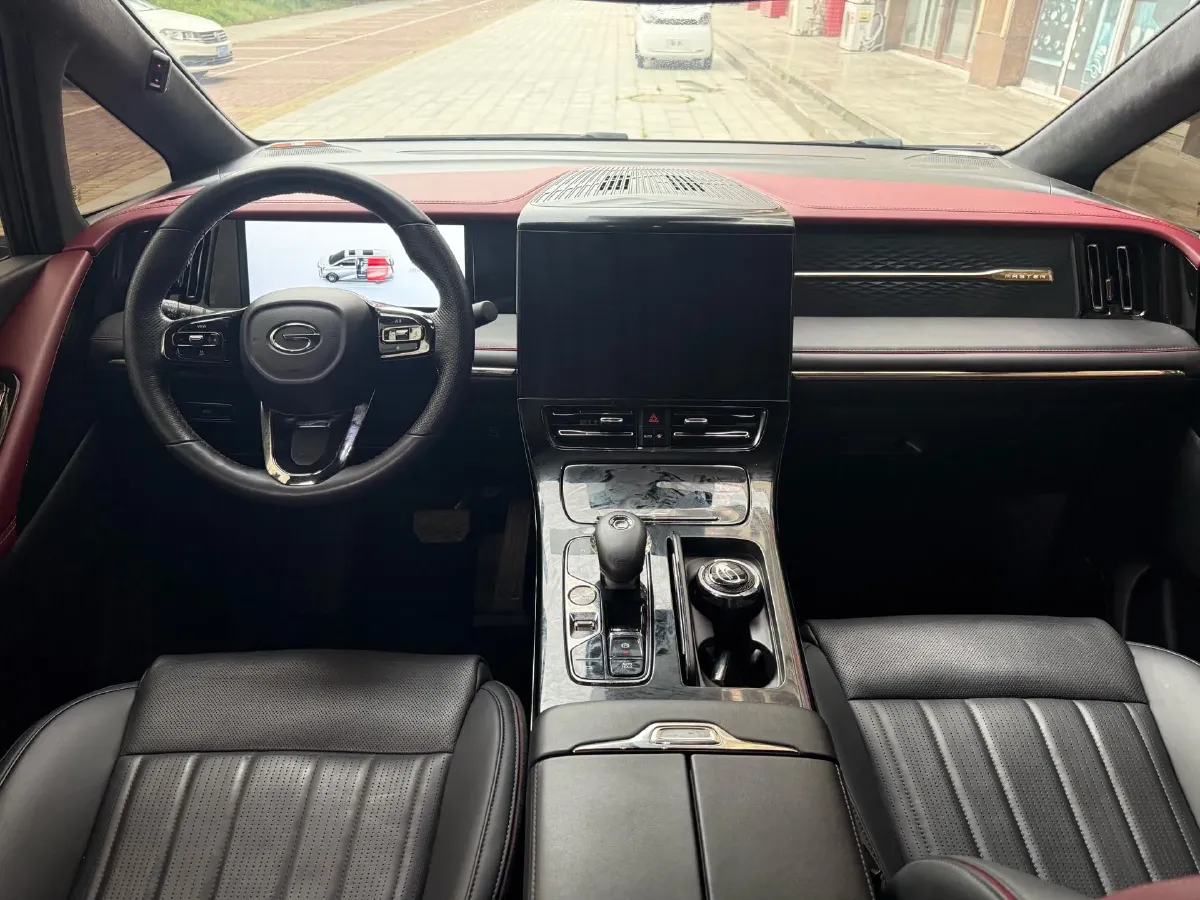 2023 GAC Trumpchi M8 2.0T 252HP L4 8AT,autocango,china used car exporter,china ev exporter,chinese used car exporter,chinese used ev exporter