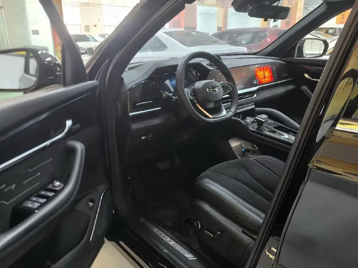 2024 Geely Monjaro 2.0T 218HP L4 7DCT,autocango,china used car exporter,china ev exporter,chinese used car exporter,chinese used ev exporter