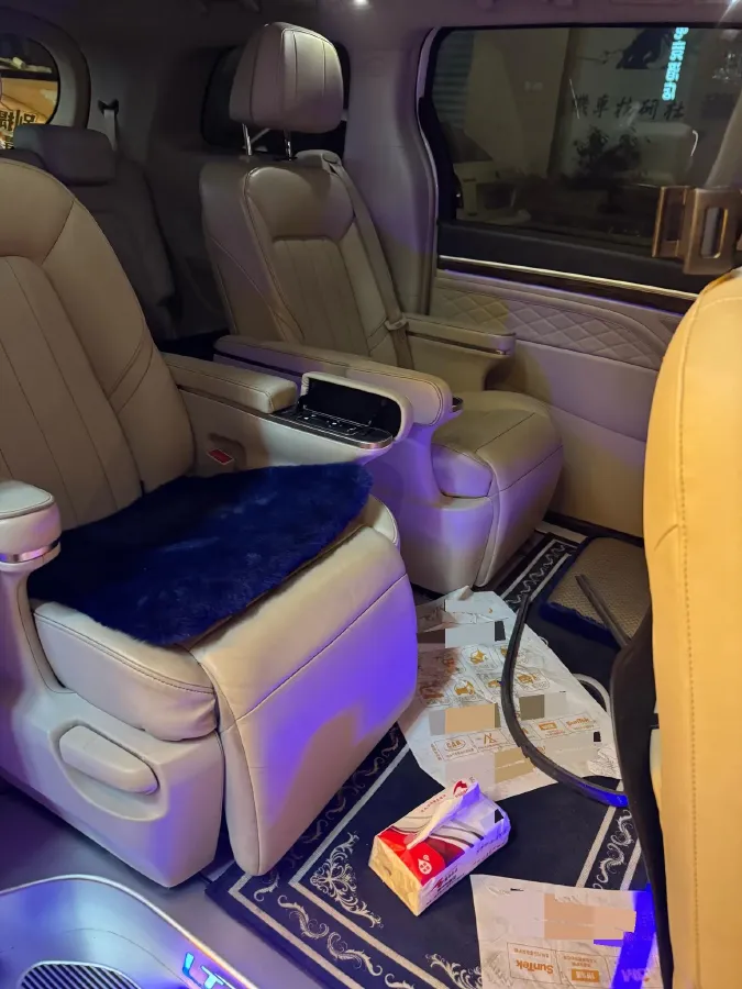 2018 GAC Trumpchi M8 2.0T 201HP L4 6AT,autocango,china used car exporter,china ev exporter,chinese used car exporter,chinese used ev exporter