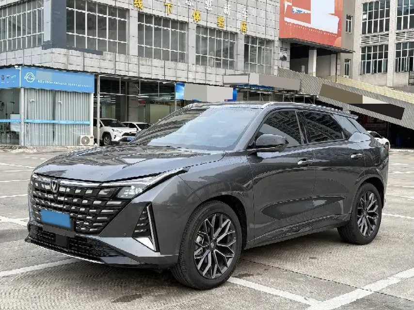 2025 ChangAn UNI-Z 1.5L 98HP L4 E-CVT PHEV,autocango,china used car exporter,china ev exporter,chinese used car exporter,chinese used ev exporter