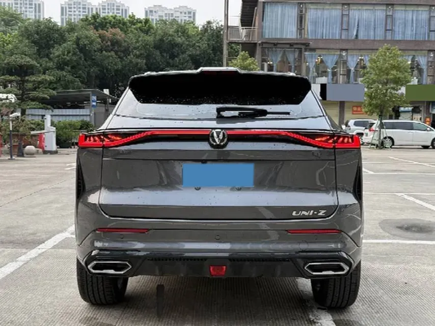 2025 ChangAn UNI-Z 1.5L 98HP L4 E-CVT PHEV,autocango,china used car exporter,china ev exporter,chinese used car exporter,chinese used ev exporter