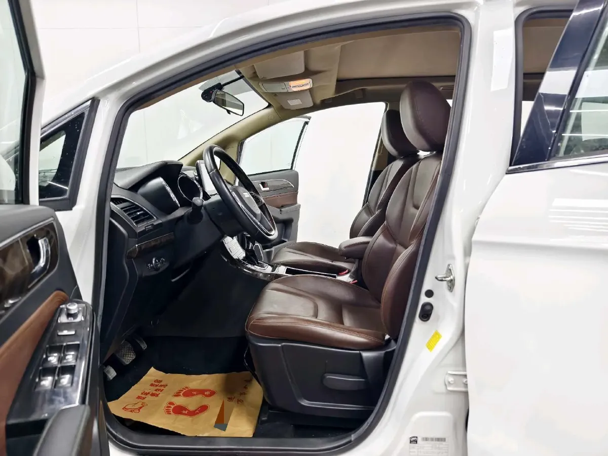 2017 LiFan XuanLang 2.0L 141HP L4 CVT,autocango,china used car exporter,china ev exporter,chinese used car exporter,chinese used ev exporter