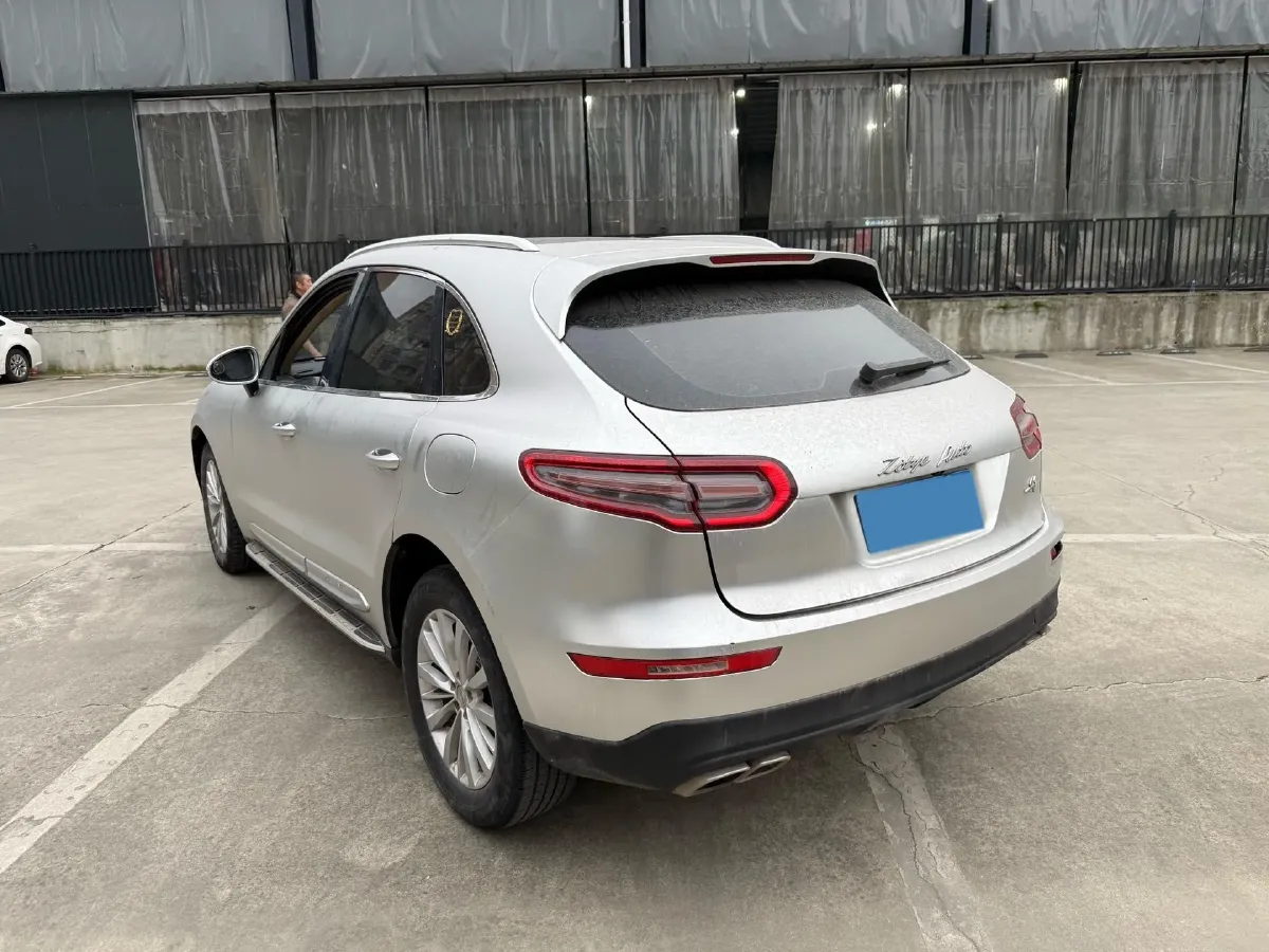 2017 Zotye SR9 2.0T 190HP L4 6DCT,autocango,china used car exporter,china ev exporter,chinese used car exporter,chinese used ev exporter