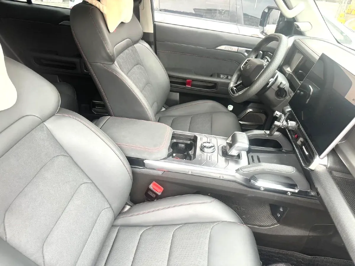 2023 Jetour Traveller 1.5T 184HP L4 7DCT,autocango,china used car exporter,china ev exporter,chinese used car exporter,chinese used ev exporter