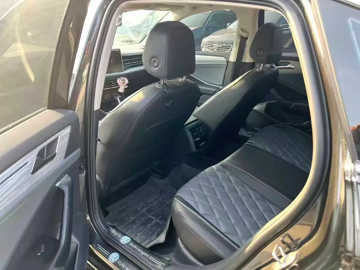 2023 Volkswagen Sagitar 1.5T 160HP L4 7DCT,autocango,china used car exporter,china ev exporter,chinese used car exporter,chinese used ev exporter