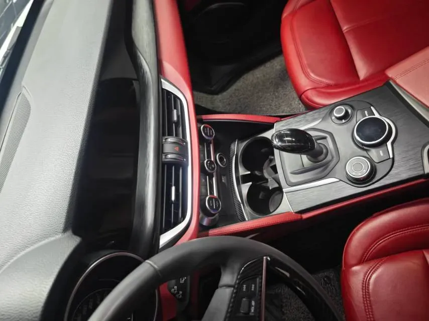 2017 Lexus NX 2.0T 238HP L4 6AT,autocango,china used car exporter,china ev exporter,chinese used car exporter,chinese used ev exporter