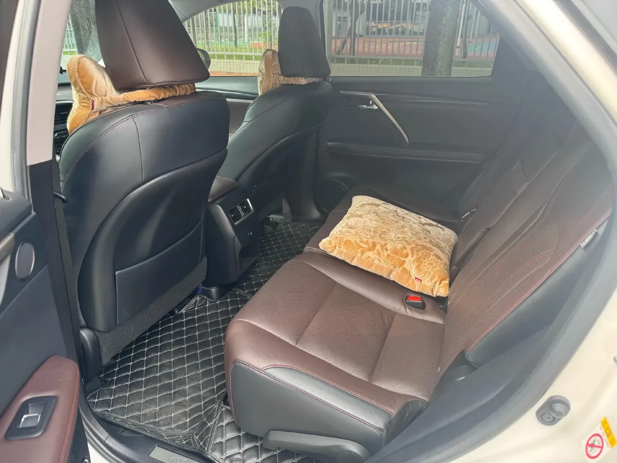 2016 Mercedes-Benz A AMG 2.0T 381HP L4 7DCT,autocango,china used car exporter,china ev exporter,chinese used car exporter,chinese used ev exporter