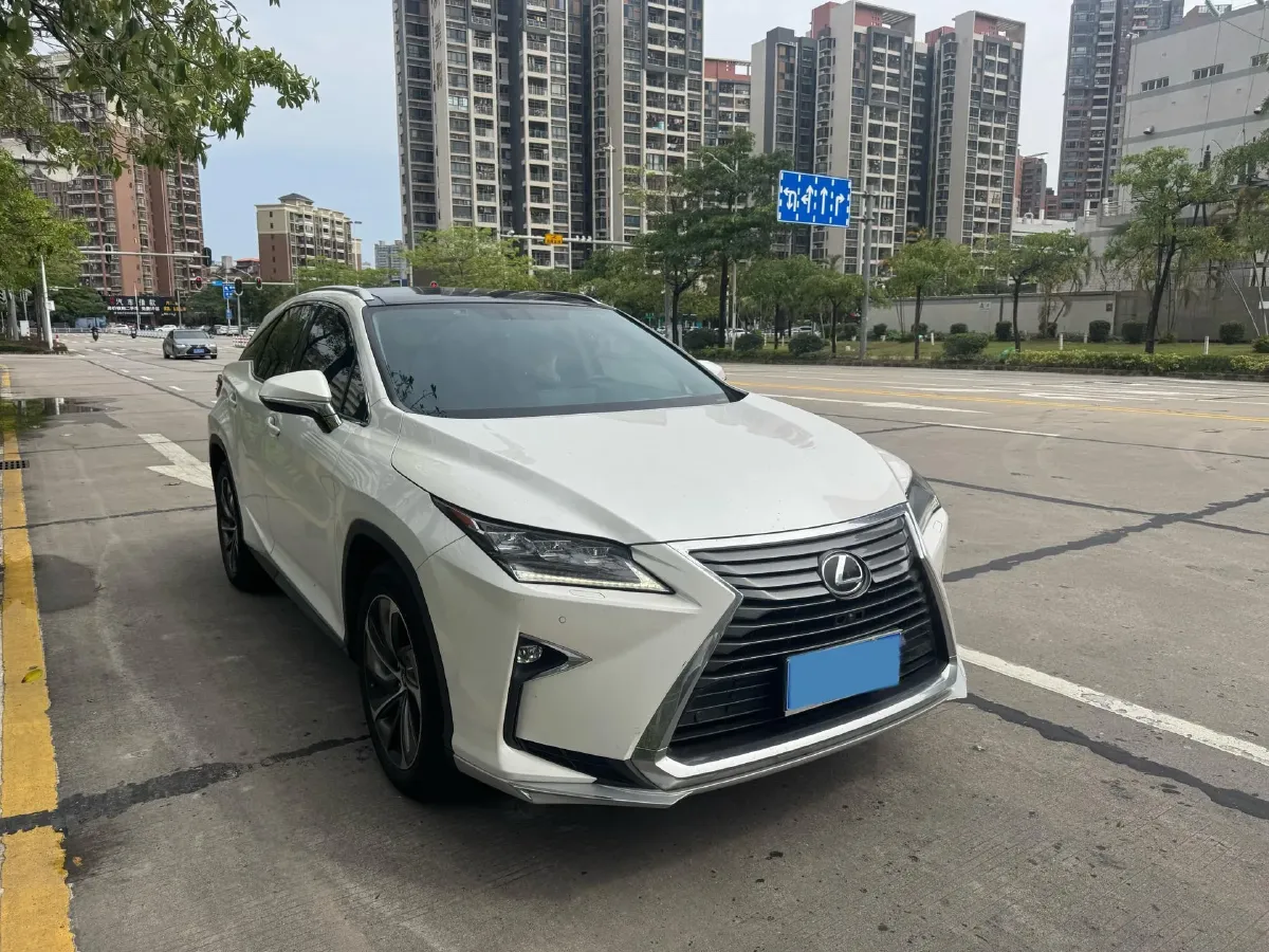 2016 Mercedes-Benz A AMG 2.0T 381HP L4 7DCT,autocango,china used car exporter,china ev exporter,chinese used car exporter,chinese used ev exporter