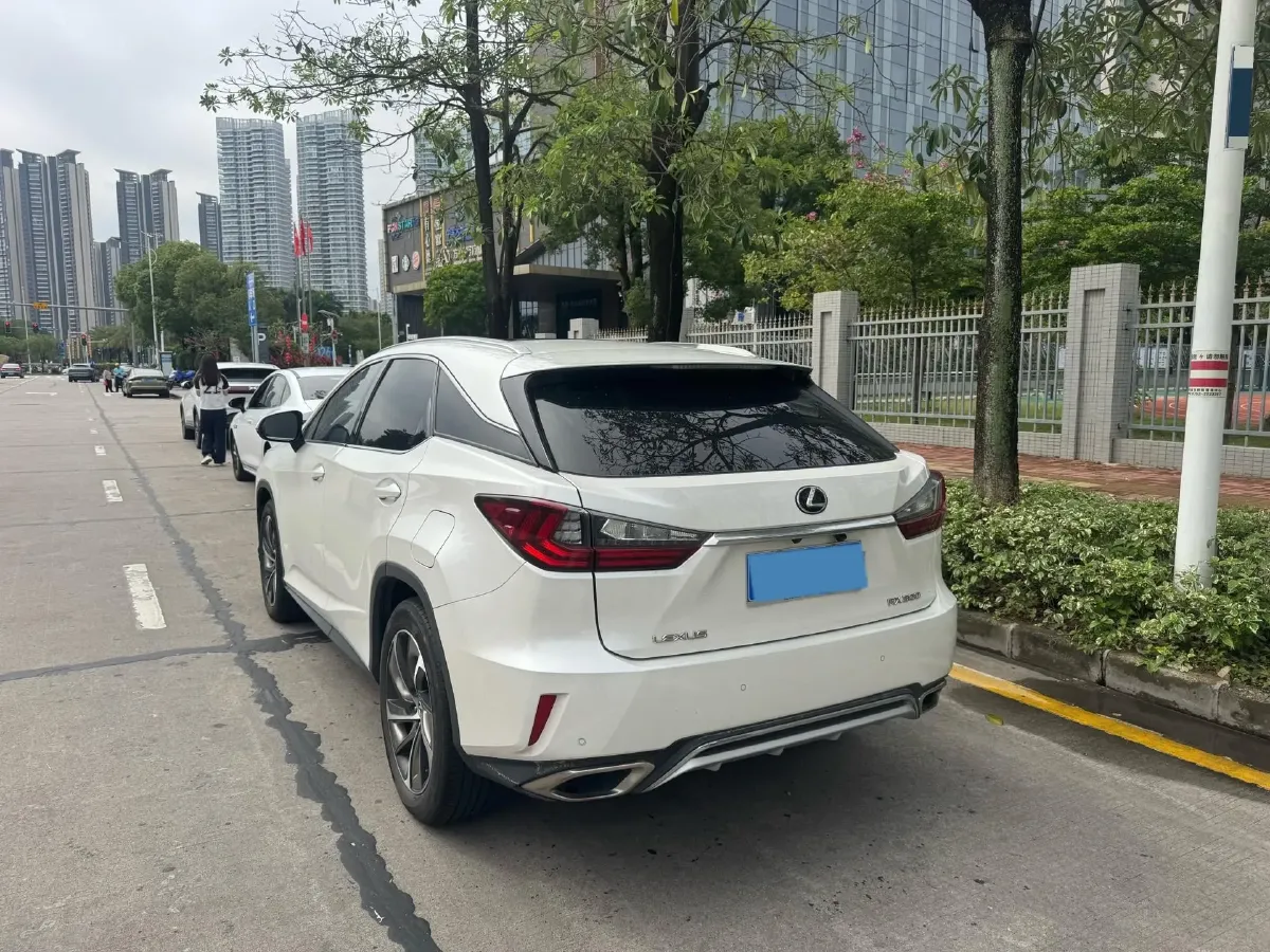 2016 Mercedes-Benz A AMG 2.0T 381HP L4 7DCT,autocango,china used car exporter,china ev exporter,chinese used car exporter,chinese used ev exporter