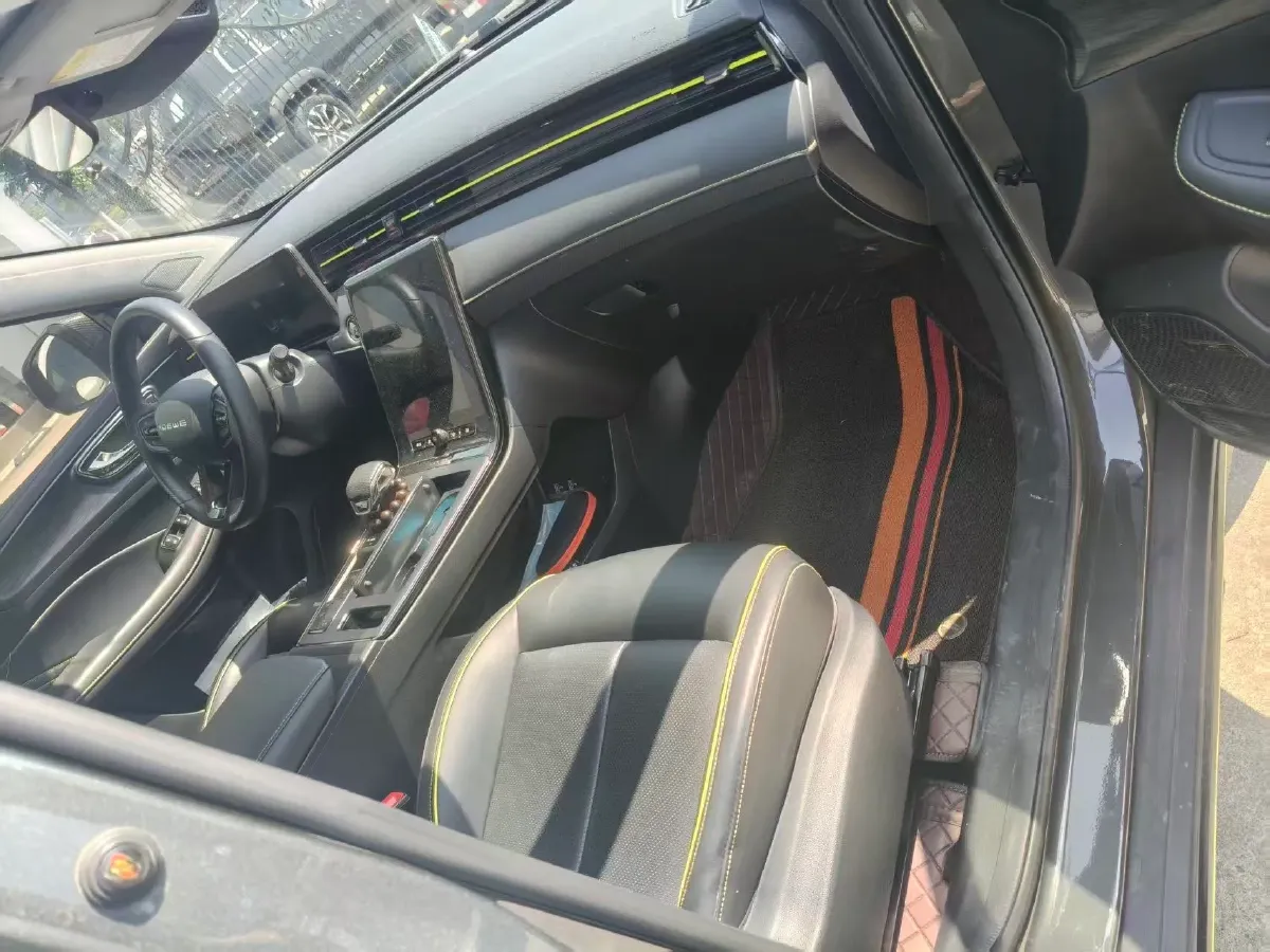 2021 Roewe RX5 1.5T 181HP L4 7DCT,autocango,china used car exporter,china ev exporter,chinese used car exporter,chinese used ev exporter