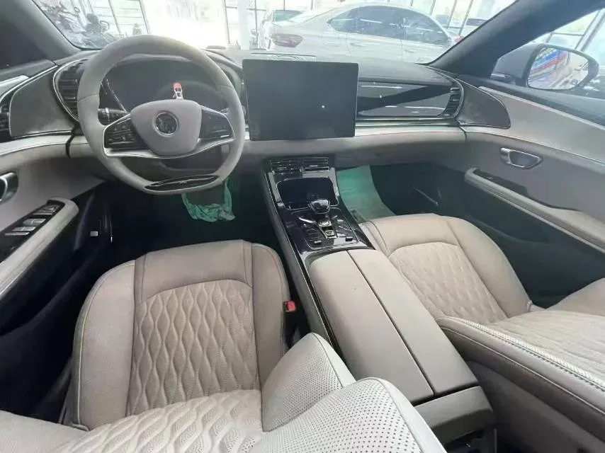 2025 BYD Han 1.5T 156HP L4 E-CVT PHEV,autocango,china used car exporter,china ev exporter,chinese used car exporter,chinese used ev exporter