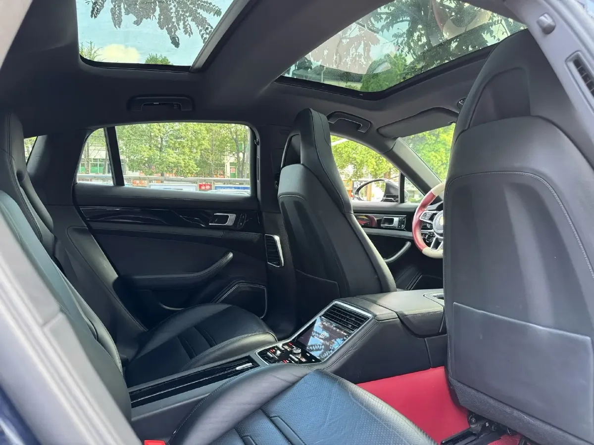 2019 Porsche Panamera 2.9T 330HP V6 8DCT,autocango,china used car exporter,china ev exporter,chinese used car exporter,chinese used ev exporter