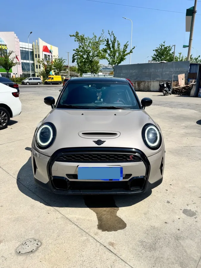 2023 MINI MINI 2.0T 178HP L4 7DCT,autocango,china used car exporter,china ev exporter,chinese used car exporter,chinese used ev exporter