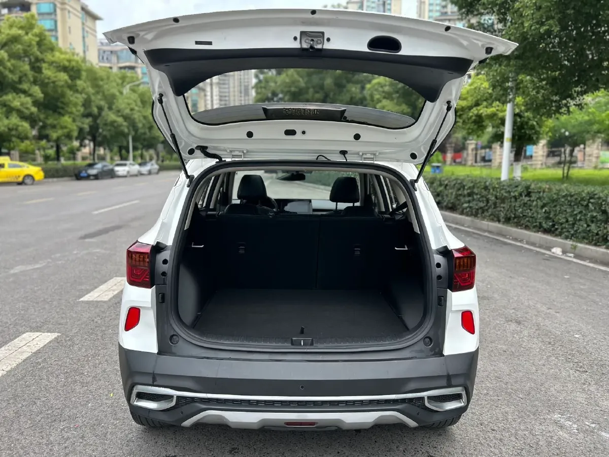 2020 Kia KX3 1.5L 115HP L4 CVT,autocango,china used car exporter,china ev exporter,chinese used car exporter,chinese used ev exporter