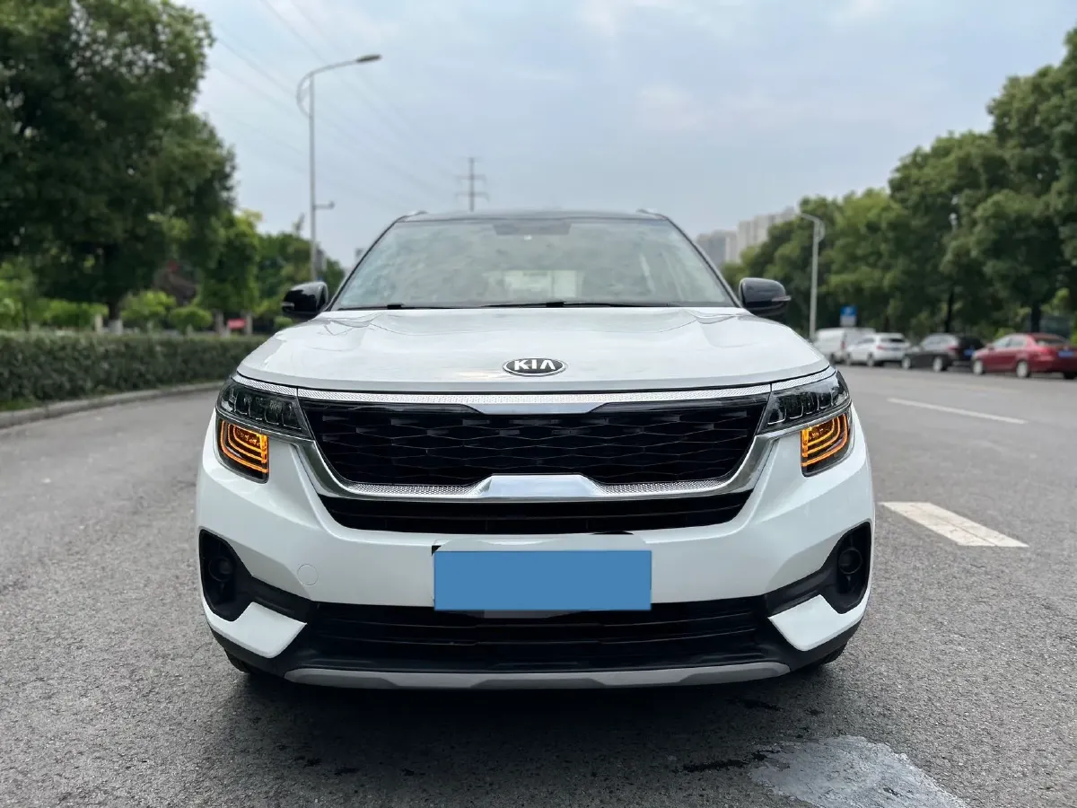 2020 Kia KX3 1.5L 115HP L4 CVT,autocango,china used car exporter,china ev exporter,chinese used car exporter,chinese used ev exporter