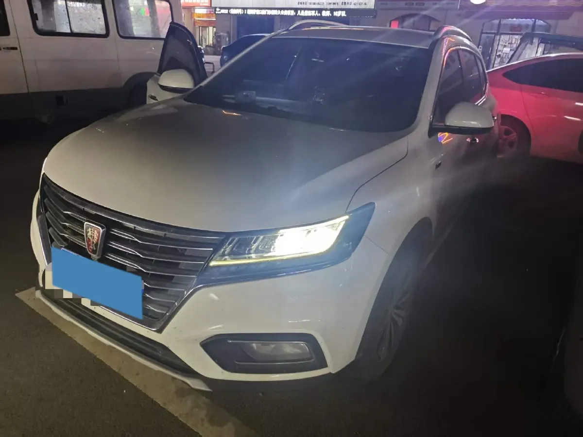 2020 Roewe i6 1.5T 169HP L4 7DCT,autocango,china used car exporter,china ev exporter,chinese used car exporter,chinese used ev exporter