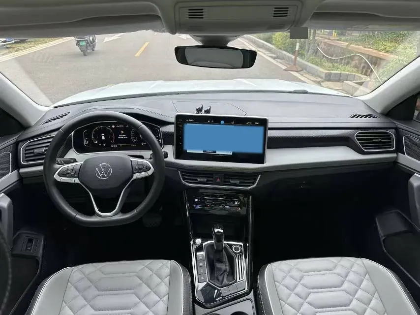 2024 Volkswagen Tayron 1.5T 160HP L4 7DCT,autocango,china used car exporter,china ev exporter,chinese used car exporter,chinese used ev exporter