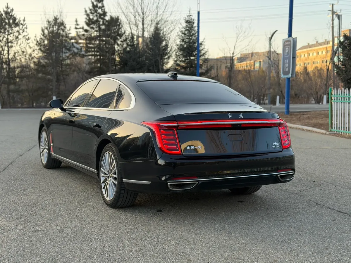 2020 HongQi H9 2.0T 252HP L4 7DCT,autocango,china used car exporter,china ev exporter,chinese used car exporter,chinese used ev exporter