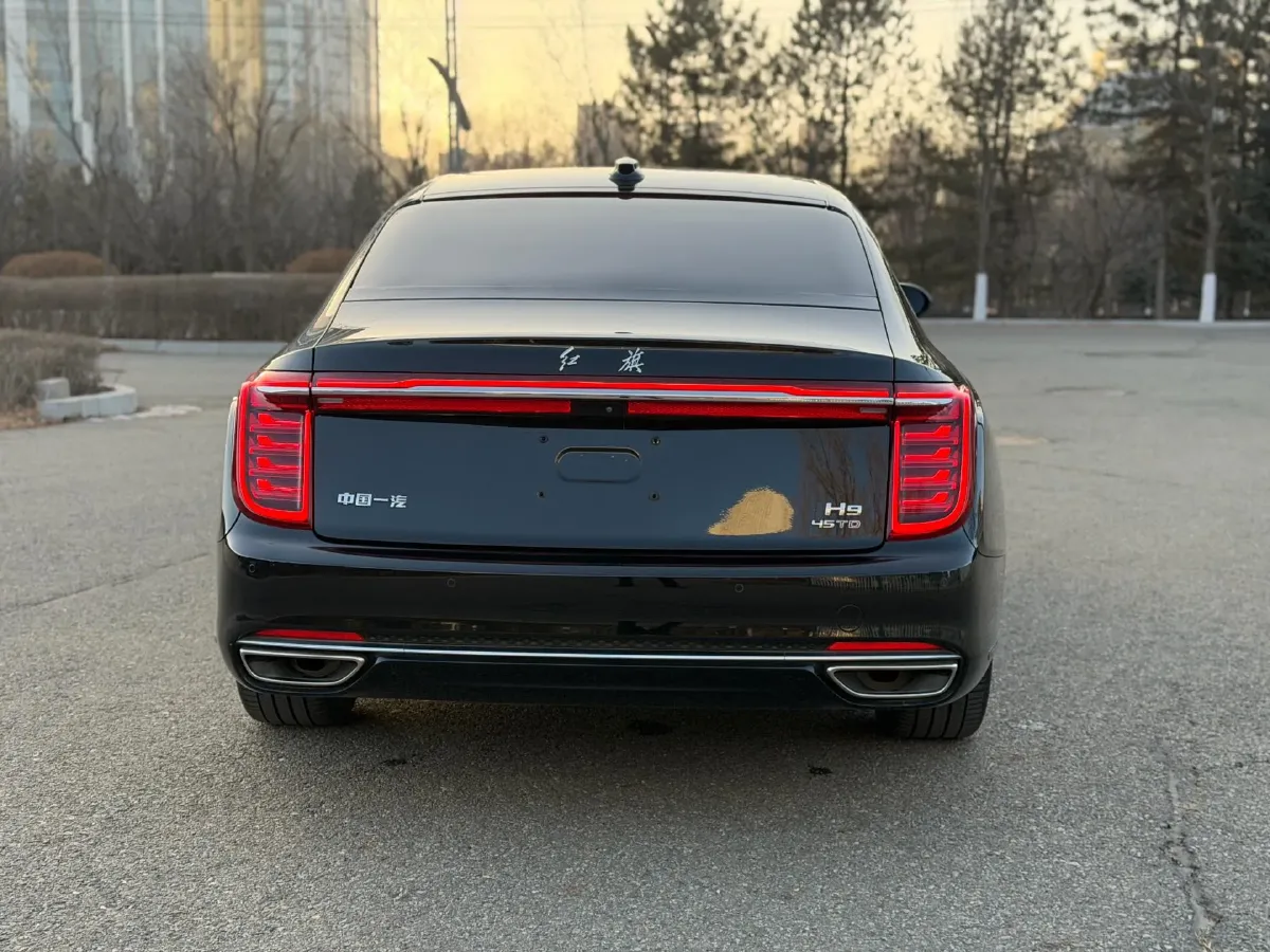 2020 HongQi H9 2.0T 252HP L4 7DCT,autocango,china used car exporter,china ev exporter,chinese used car exporter,chinese used ev exporter