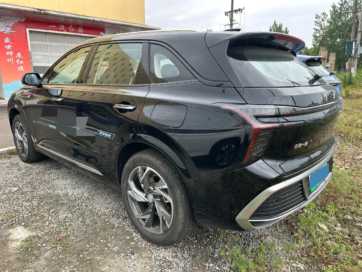 2024 HongQi HS3 1.5T 169HP L4 1DHT PHEV 18.4KWH,autocango,china used car exporter,china ev exporter,chinese used car exporter,chinese used ev exporter