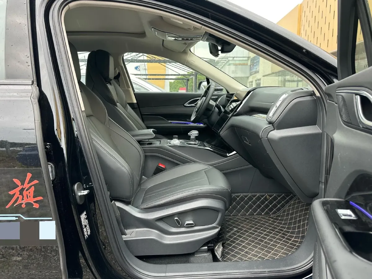 2024 HongQi HS3 1.5T 169HP L4 1DHT PHEV 18.4KWH,autocango,china used car exporter,china ev exporter,chinese used car exporter,chinese used ev exporter