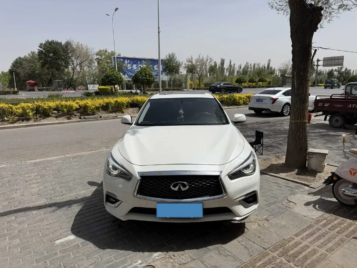 2021 Infiniti Q50L 2.0T 211HP L4 7AT,autocango,china used car exporter,china ev exporter,chinese used car exporter,chinese used ev exporter