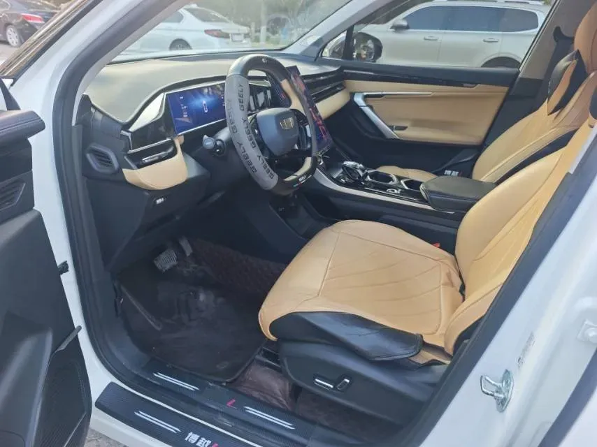 2023 Geely StarRay 1.5T 181HP L4 7DCT,autocango,china used car exporter,china ev exporter,chinese used car exporter,chinese used ev exporter