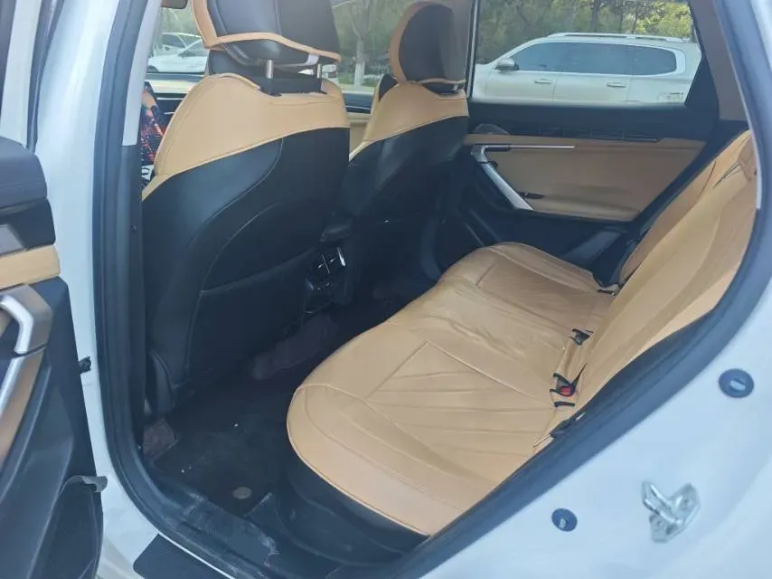 2023 Geely StarRay 1.5T 181HP L4 7DCT,autocango,china used car exporter,china ev exporter,chinese used car exporter,chinese used ev exporter