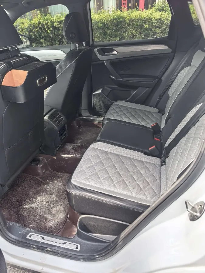 2023 Volkswagen Tayron 2.0T 186HP L4 7DCT,autocango,china used car exporter,china ev exporter,chinese used car exporter,chinese used ev exporter