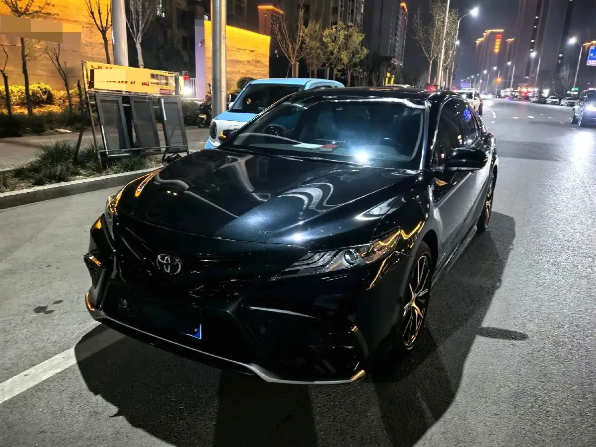 2021 Toyota Camry 2.5L 209HP L4 8AT,autocango,china used car exporter,china ev exporter,chinese used car exporter,chinese used ev exporter