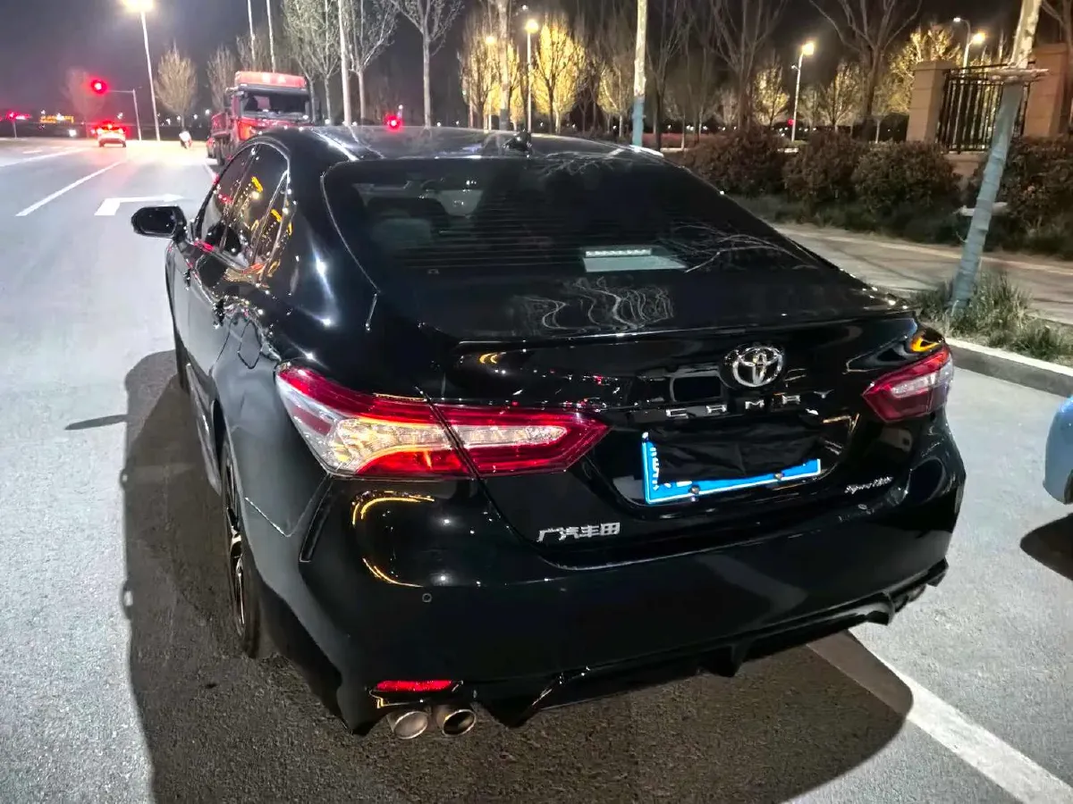 2021 Toyota Camry 2.5L 209HP L4 8AT,autocango,china used car exporter,china ev exporter,chinese used car exporter,chinese used ev exporter