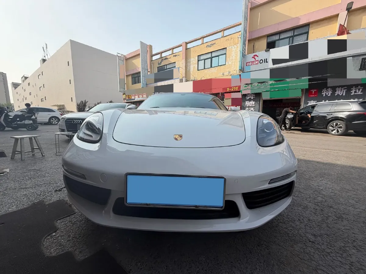 2020 Porsche 718 2.0T 250HP H4 7DCT,autocango,china used car exporter,china ev exporter,chinese used car exporter,chinese used ev exporter