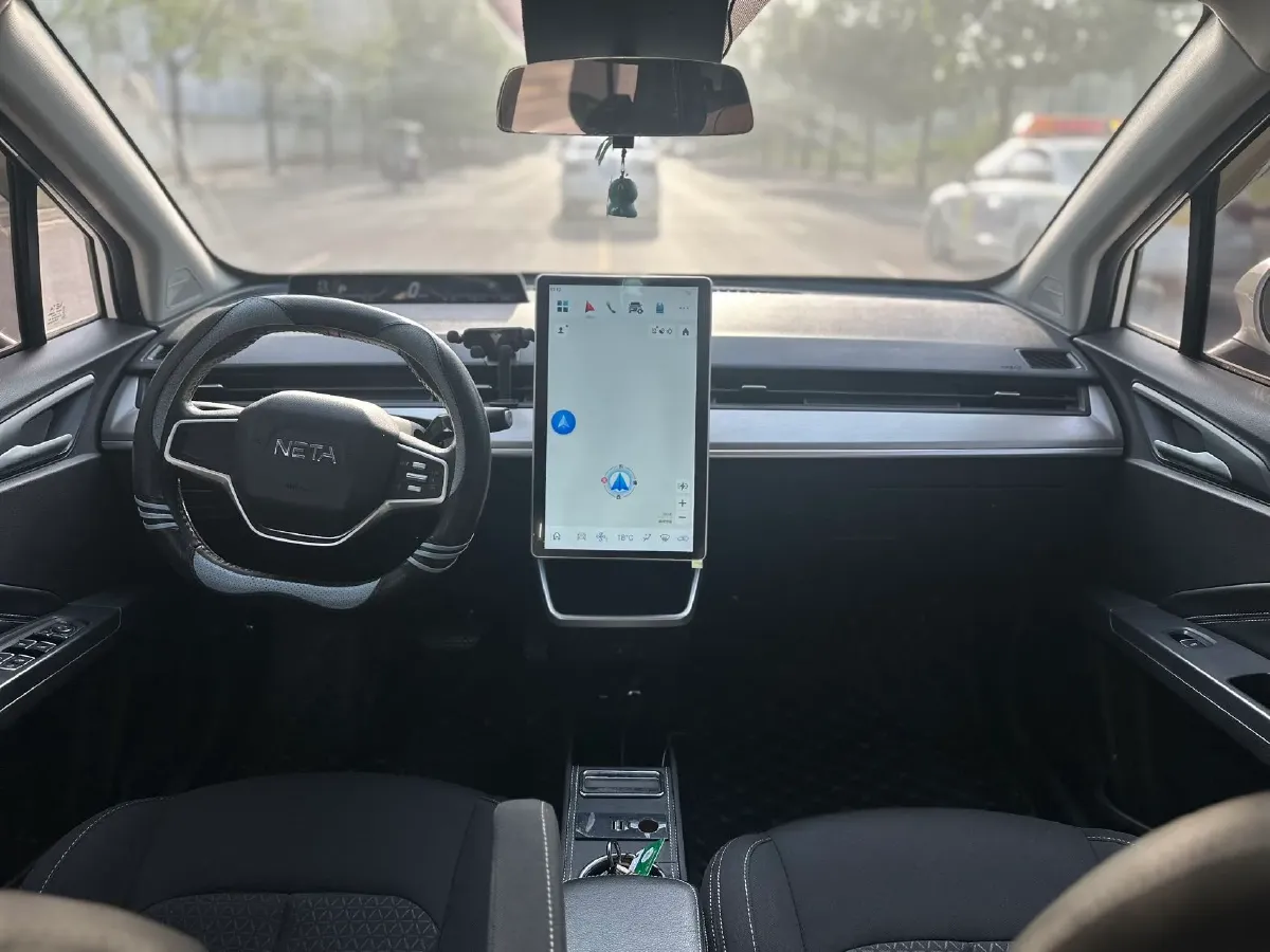 2022 Leapmotor T03 BEV 41KWH,autocango,china used car exporter,china ev exporter,chinese used car exporter,chinese used ev exporter