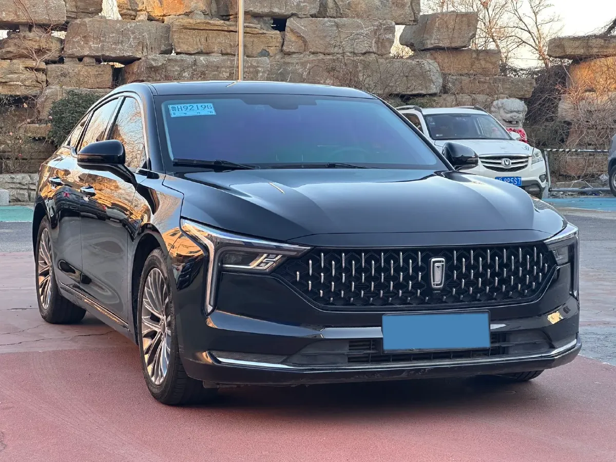 2023 Bestune B70 1.5T 169HP L4 7DCT,autocango,china used car exporter,china ev exporter,chinese used car exporter,chinese used ev exporter