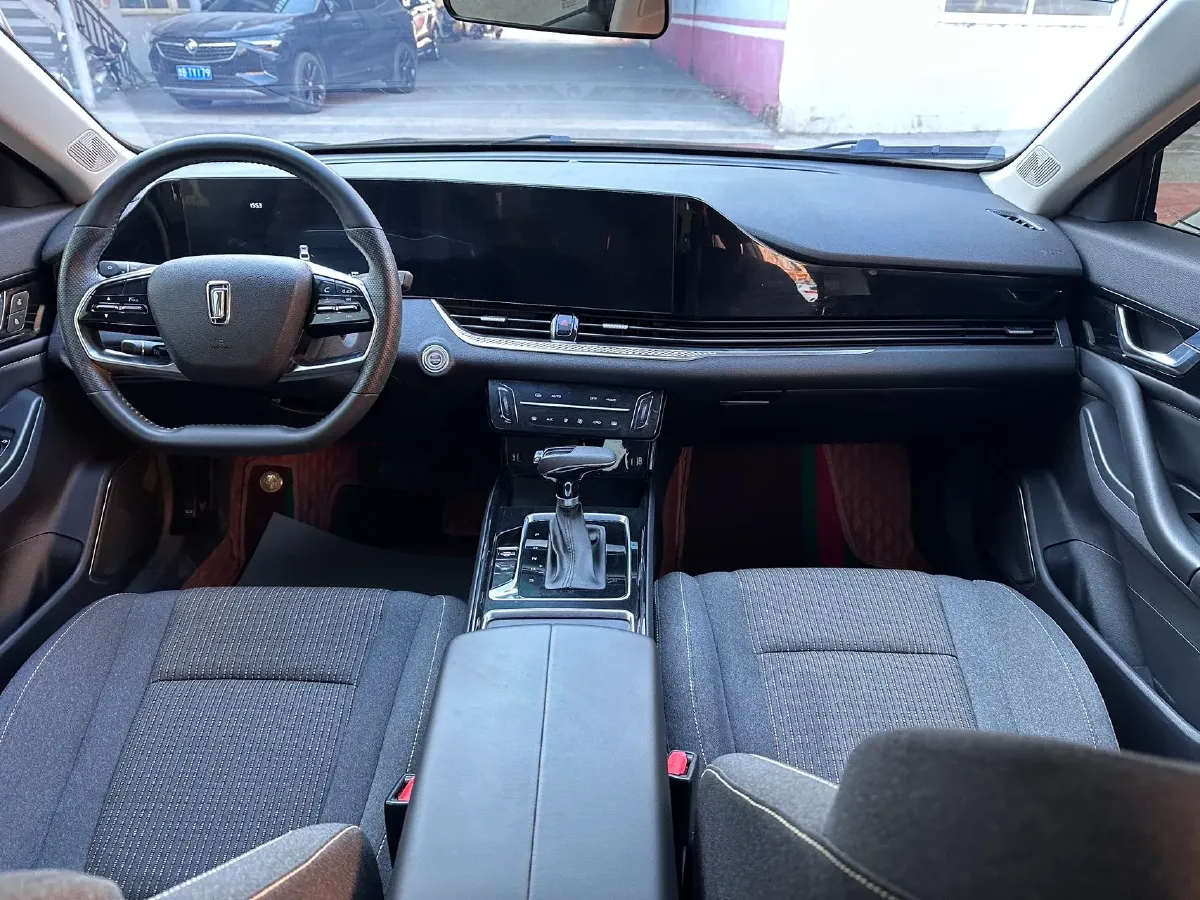 2023 Bestune B70 1.5T 169HP L4 7DCT,autocango,china used car exporter,china ev exporter,chinese used car exporter,chinese used ev exporter