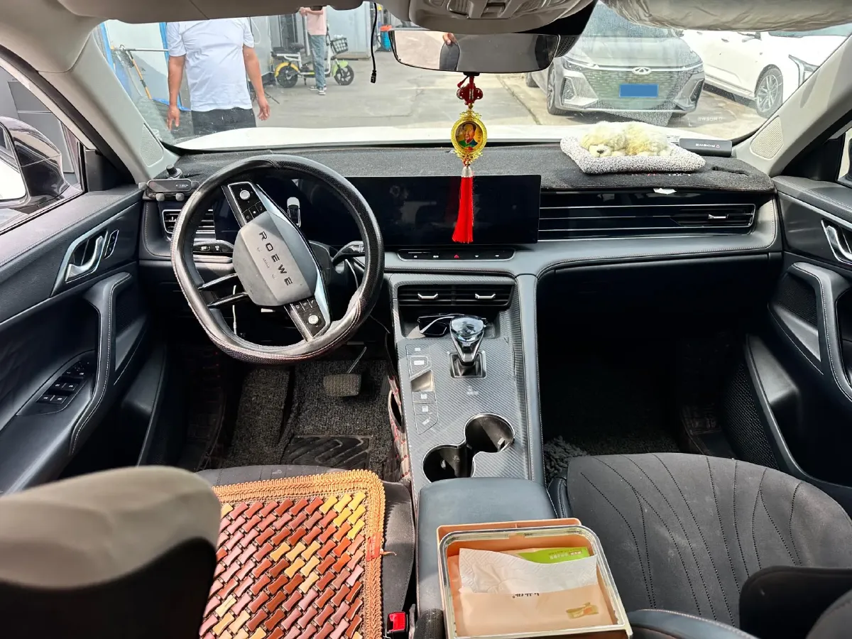 2023 Roewe RX5 1.5T 188HP L4 7DCT,autocango,china used car exporter,china ev exporter,chinese used car exporter,chinese used ev exporter