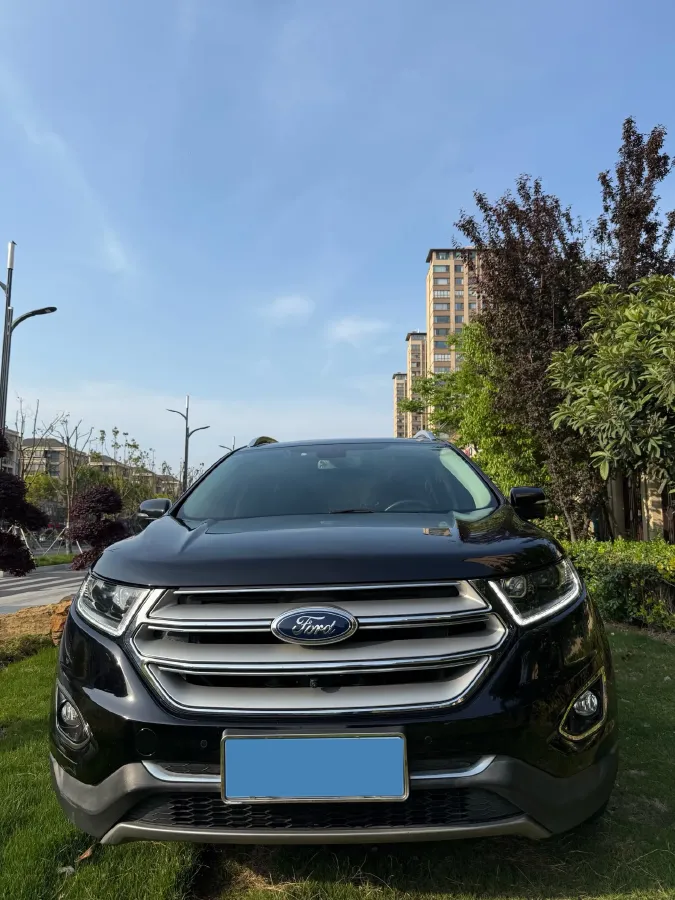 2018 Ford Edge 2.0T 245HP L4 6AT,autocango,china used car exporter,china ev exporter,chinese used car exporter,chinese used ev exporter