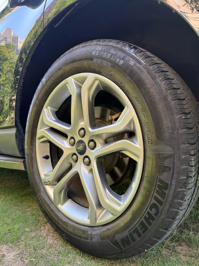 2018 Ford Edge 2.0T 245HP L4 6AT,autocango,china used car exporter,china ev exporter,chinese used car exporter,chinese used ev exporter