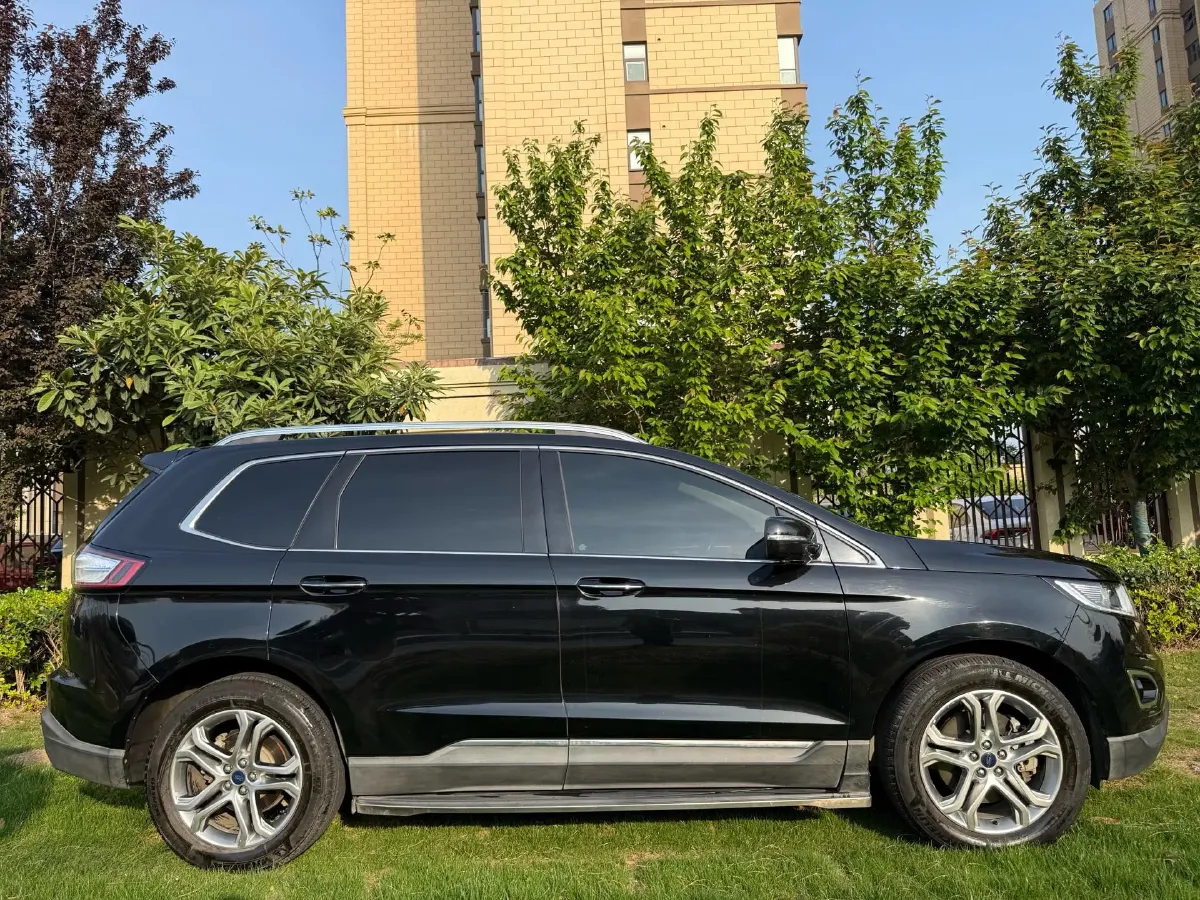 2018 Ford Edge 2.0T 245HP L4 6AT,autocango,china used car exporter,china ev exporter,chinese used car exporter,chinese used ev exporter