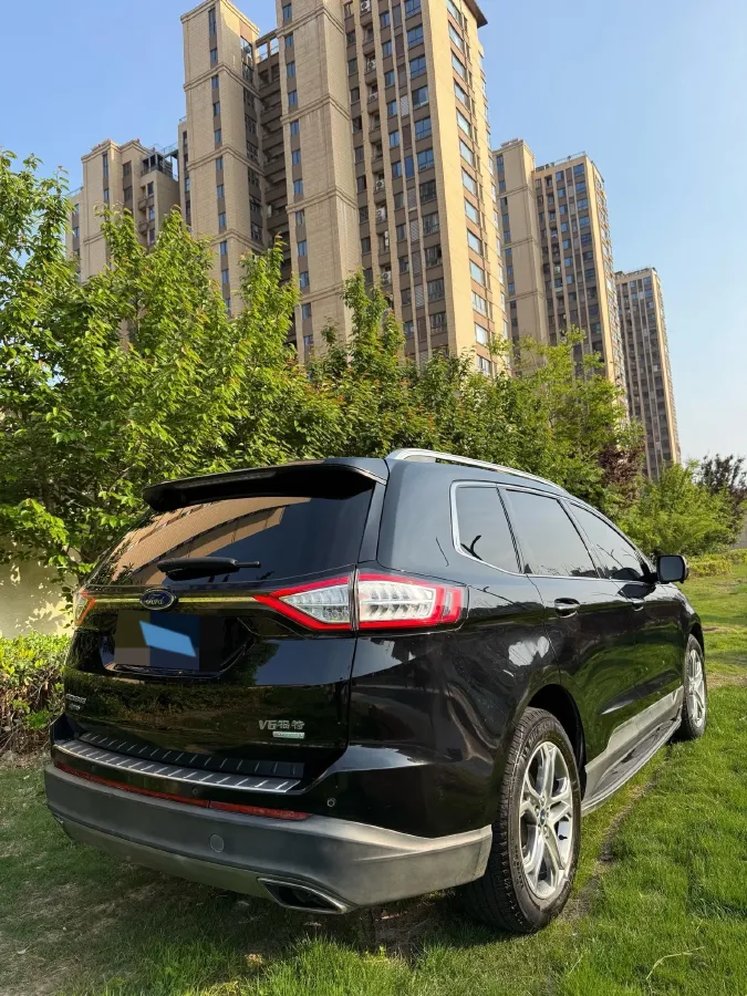 2018 Ford Edge 2.0T 245HP L4 6AT,autocango,china used car exporter,china ev exporter,chinese used car exporter,chinese used ev exporter