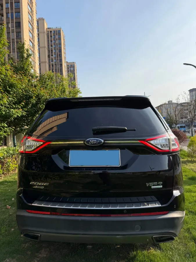 2018 Ford Edge 2.0T 245HP L4 6AT,autocango,china used car exporter,china ev exporter,chinese used car exporter,chinese used ev exporter