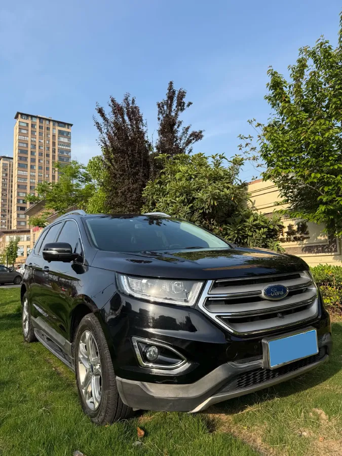 2018 Ford Edge 2.0T 245HP L4 6AT,autocango,china used car exporter,china ev exporter,chinese used car exporter,chinese used ev exporter