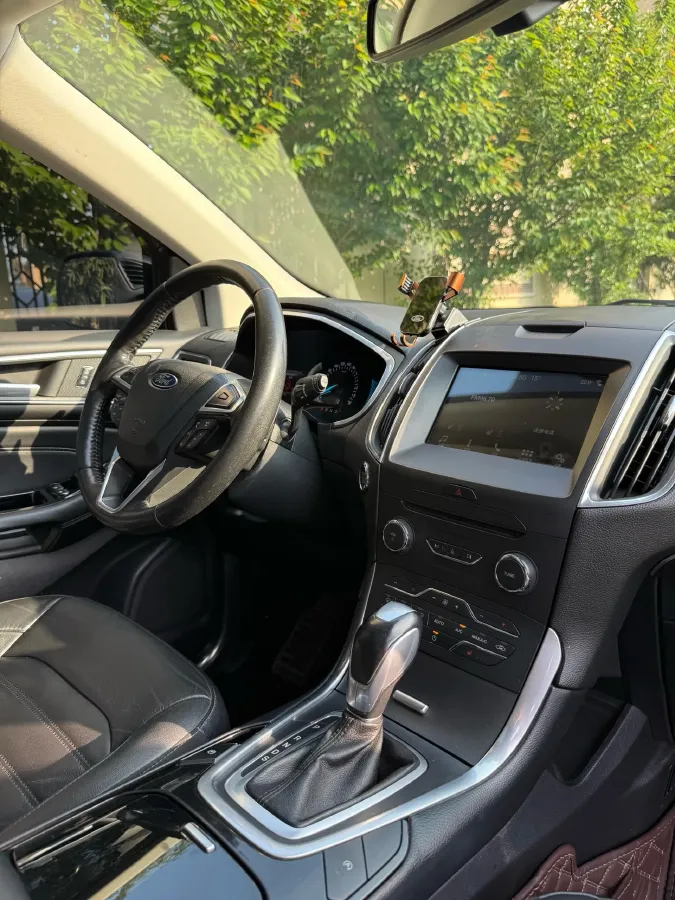 2018 Ford Edge 2.0T 245HP L4 6AT,autocango,china used car exporter,china ev exporter,chinese used car exporter,chinese used ev exporter