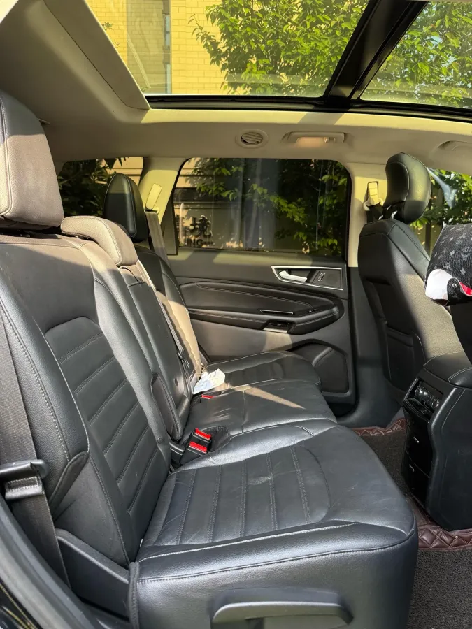 2018 Ford Edge 2.0T 245HP L4 6AT,autocango,china used car exporter,china ev exporter,chinese used car exporter,chinese used ev exporter