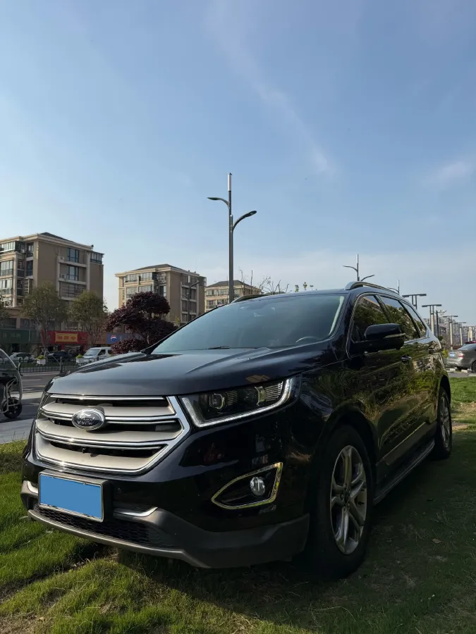2018 Ford Edge 2.0T 245HP L4 6AT,autocango,china used car exporter,china ev exporter,chinese used car exporter,chinese used ev exporter