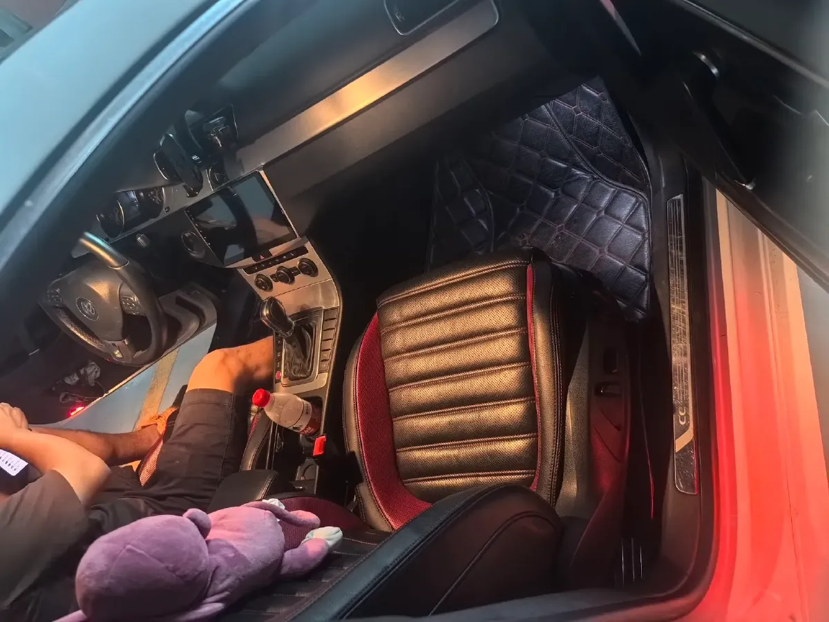 2018 Volkswagen CC 1.8T 160HP L4 7DCT,autocango,china used car exporter,china ev exporter,chinese used car exporter,chinese used ev exporter