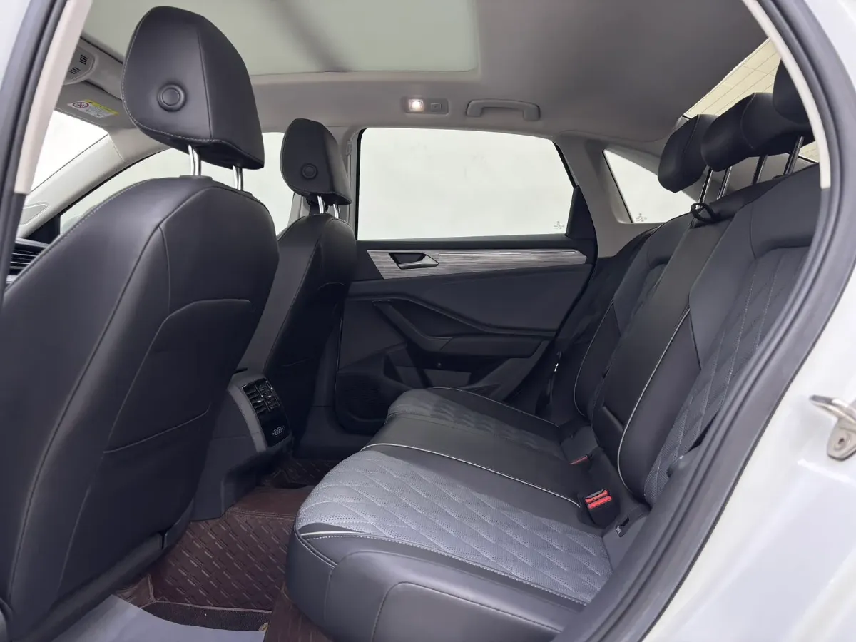 2023 Volkswagen Sagitar 1.4T 150HP L4 7DCT,autocango,china used car exporter,china ev exporter,chinese used car exporter,chinese used ev exporter