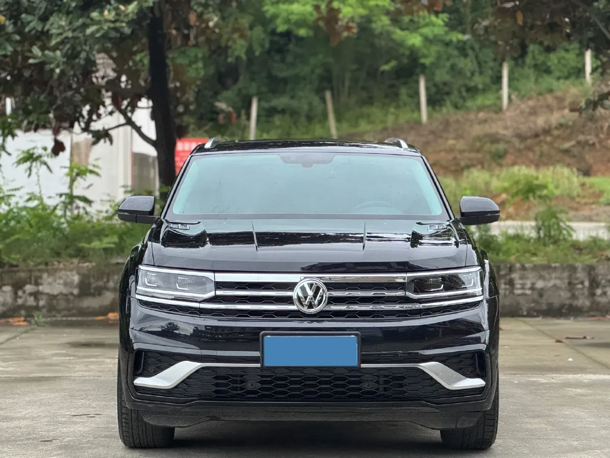 2020 Volkswagen Teramont 2.0T 186HP L4 7DCT,autocango,china used car exporter,china ev exporter,chinese used car exporter,chinese used ev exporter